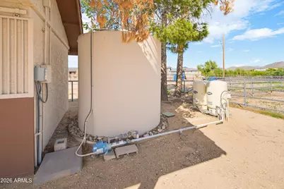 1302 E Maddock Road, Phoenix, AZ 85086 - Photo 40
