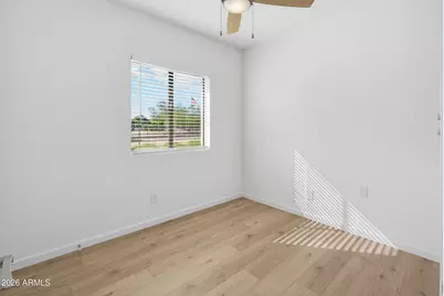 1302 E Maddock Road, Phoenix, AZ 85086 - Photo 32