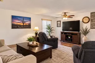 9319 W Glen Oaks Cir, Sun City, AZ 85351 - Photo 4