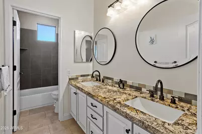 6737 E Evans Drive, Scottsdale, AZ 85254 - Photo 18
