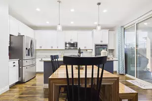 25520 N 121st Ln, Peoria, AZ 85383 - Photo 8