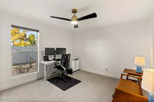 3315 E Malapai Dr, Phoenix, AZ 85028 - Photo 36