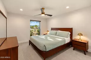 3315 E Malapai Dr, Phoenix, AZ 85028 - Photo 32