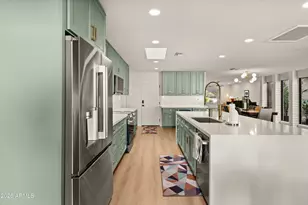 3315 E Malapai Dr, Phoenix, AZ 85028 - Photo 16