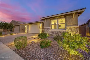 13539 W Copper Leaf Ln, Peoria, AZ 85383 - Photo 2