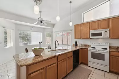 15842 N 76th Lane, Peoria, AZ 85382 - Photo 14