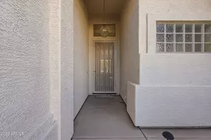 15842 N 76th Ln, Peoria, AZ 85382 - Photo 6