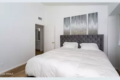 11015 W Laurelwood Lane, Avondale, AZ 85392 - Photo 8