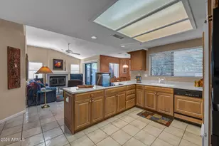 10497 E Cinnabar Ave, Scottsdale, AZ 85258 - Photo 12