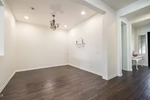 902 E Horseshoe Pl, Chandler, AZ 85249 - Photo 30