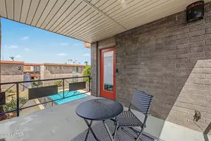 1225 E Medlock Dr, Phoenix, AZ 85014 - Photo 2