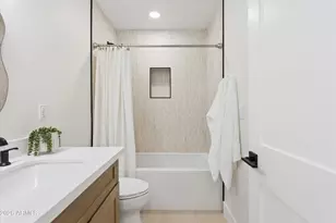 8236 E Cambridge Ave, Scottsdale, AZ 85257 - Photo 40