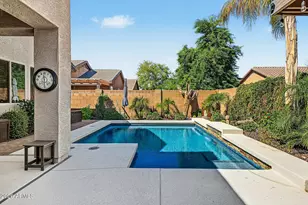 12036 W Louise Ct, Sun City, AZ 85373 - Photo 32