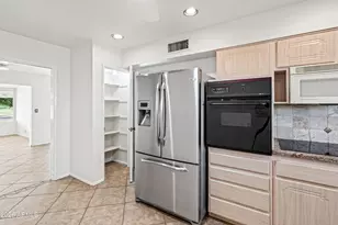 11226 N Balboa Dr, Sun City, AZ 85351 - Photo 18