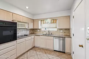 11226 N Balboa Dr, Sun City, AZ 85351 - Photo 16