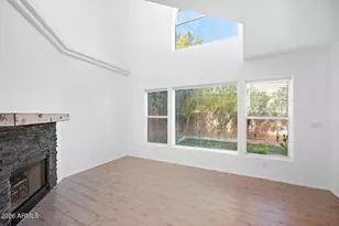 10226 N 12th Pl E, Phoenix, AZ 85020 - Photo 10