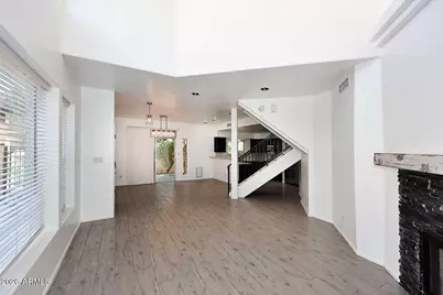 10226 N 12th Place E #1, Phoenix, AZ 85020 - Photo 12