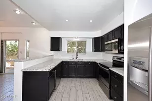 10226 N 12th Pl E, Phoenix, AZ 85020 - Photo 18