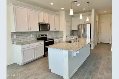 905 S Canal Drive #5, Chandler, AZ 85225 - Photo 8