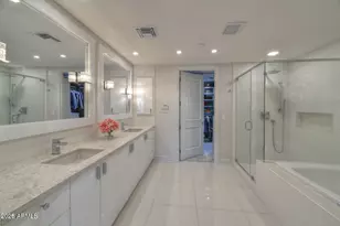 7181 E Camelback Rd, Scottsdale, AZ 85251 - Photo 10