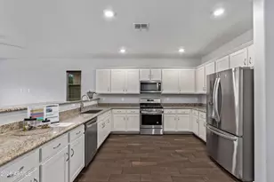 17115 W Orchid Ln, Waddell, AZ 85355 - Photo 4