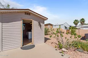 21300 W Outlaw Dr, Congress, AZ 85332 - Photo 14