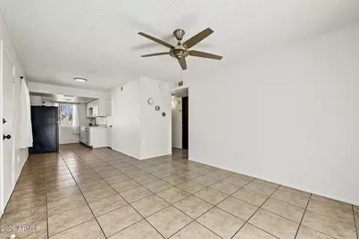 8109 N 32nd Drive, Phoenix, AZ 85051 - Photo 6
