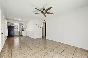8109 N 32nd Dr, Phoenix, AZ 85051 - Photo 6