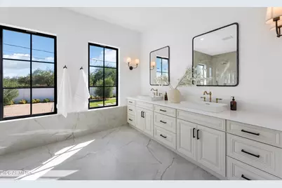 10229 N 64th Street, Paradise Valley, AZ 85253 - Photo 26