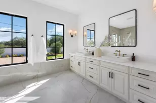 10229 N 64th St, Paradise Valley, AZ 85253 - Photo 26