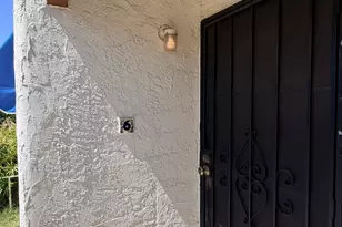 4215 N 17th St, Phoenix, AZ 85016 - Photo 2