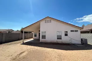 10424 W Medlock Dr, Glendale, AZ 85307 - Photo 28