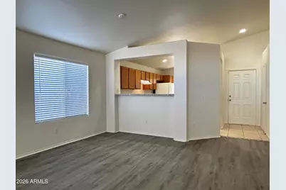 10424 W Medlock Drive, Glendale, AZ 85307 - Photo 4