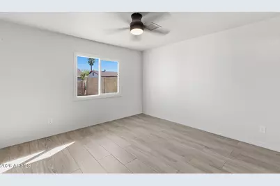 7935 W Earll Drive, Phoenix, AZ 85033 - Photo 24