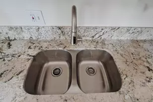 1318 S Avenida Polar, Tucson, AZ 85710 - Photo 6