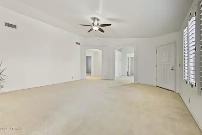 4237 E Morrow Drive, Phoenix, AZ 85050 - Photo 6