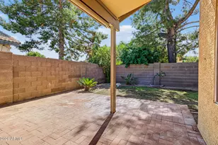 4237 E Morrow Dr, Phoenix, AZ 85050 - Photo 28