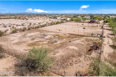 46306 W Trotter Road, Wickenburg, AZ 85390 - Photo 52