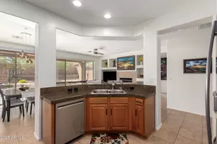 41202 N Rolling Green Way, Anthem, AZ 85086 - Photo 10