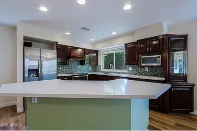 715 W Sterling Place, Chandler, AZ 85225 - Photo 2