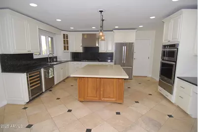 6531 N 43rd Place, Paradise Valley, AZ 85253 - Photo 4