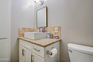 2077 W Hidalgo Ave, Phoenix, AZ 85041 - Photo 32