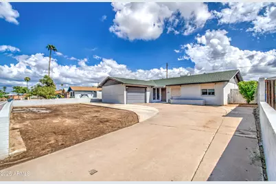 2077 W Hidalgo Avenue, Phoenix, AZ 85041 - Photo 4