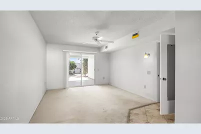 10535 W Highwood Lane, Sun City, AZ 85373 - Photo 12