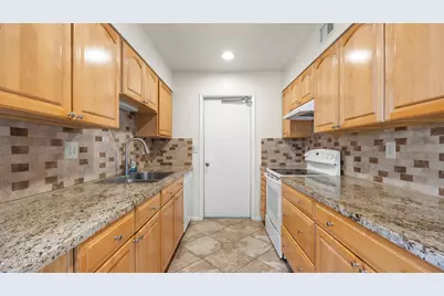 10535 W Highwood Lane, Sun City, AZ 85373 - Photo 18