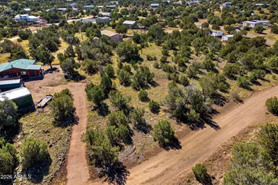 1870 Rainbow Circle #4, Show Low, AZ 85901 - Photo 2