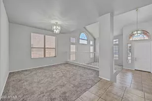 6410 W Hackamore Dr, Phoenix, AZ 85083 - Photo 12