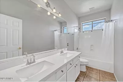 6410 W Hackamore Drive, Phoenix, AZ 85083 - Photo 38