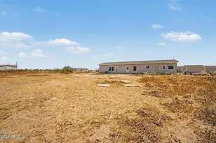 21376 W Mark Ln, Wittmann, AZ 85361 - Photo 22