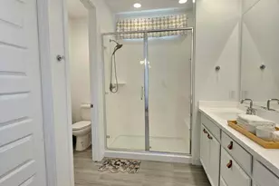 8926 W Rancho Dr, Glendale, AZ 85305 - Photo 14
